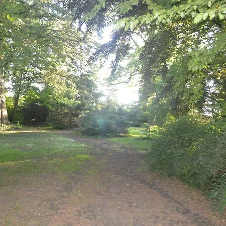 Bed and breakfast La Gentilhommiere Du Chateau De Ragnies