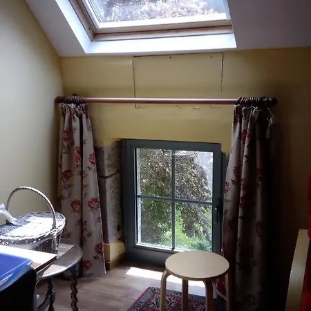 La Gentilhommiere Du Chateau De B&B Ragnies