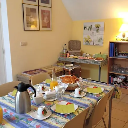 La Gentilhommiere Du Chateau De 3* Ragnies