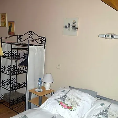 La Gentilhommiere Du Chateau De Bed & Breakfast